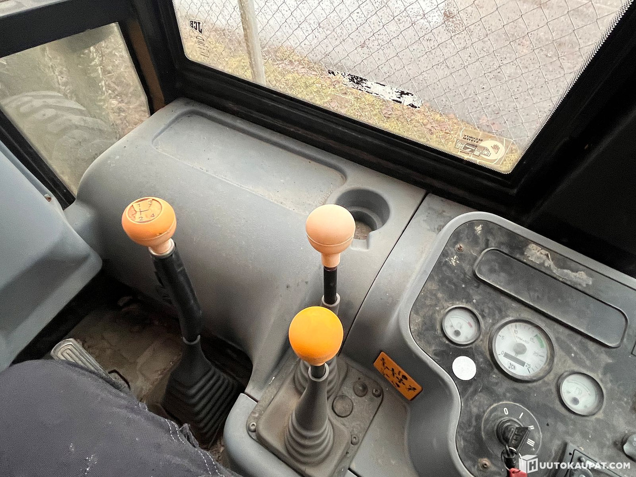 מחפרון JCB 2CX-4X4/192, backhoe loader, 2001, Helsinki: תמונה 18 מחפרון JCB 2CX-4X4/192, backhoe loader, 2001, Helsinki: תמונה 18