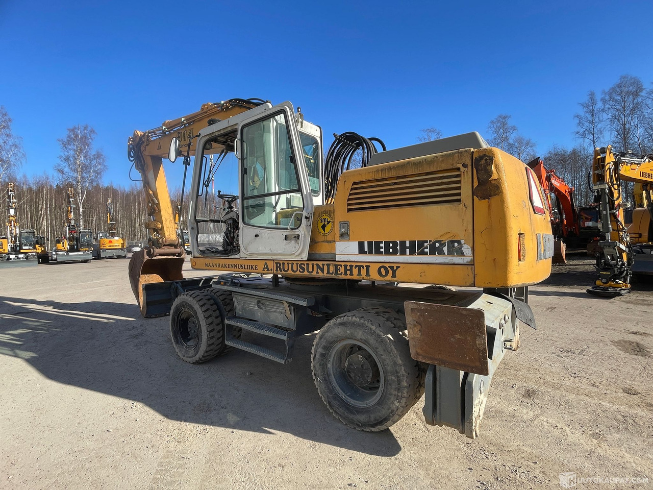 Liebherr A 914, 1998 Kaivinkone, Tuusula - מחפר גלגלים: תמונה 3 Liebherr A 914, 1998 Kaivinkone, Tuusula - מחפר גלגלים: תמונה 3