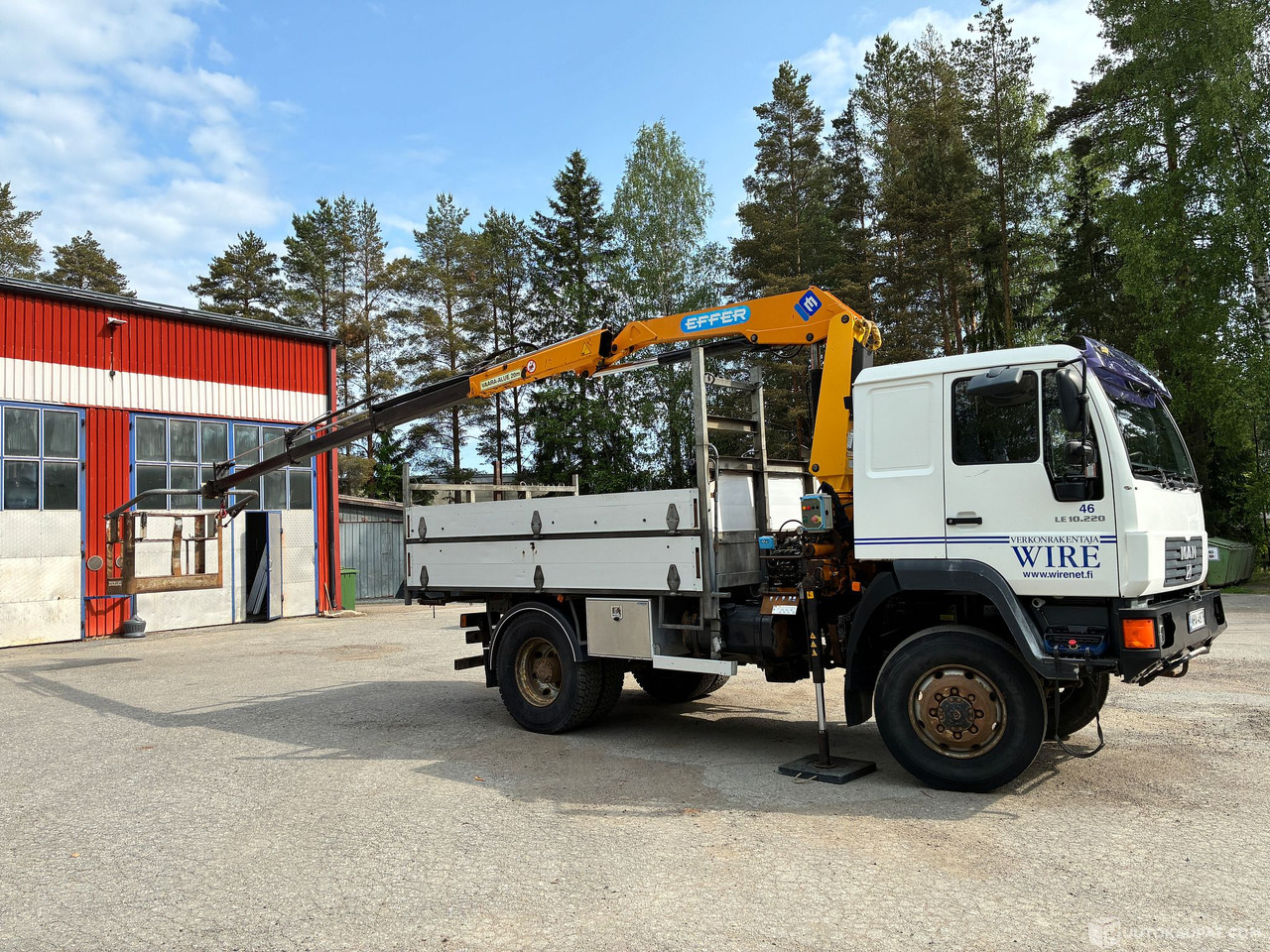 MAN 10.220, 2006 Kuorma-auto 4x4 + Effer 75 nosturi ja henkilönnostokori, Hattula - משאית: תמונה 3 MAN 10.220, 2006 Kuorma-auto 4x4 + Effer 75 nosturi ja henkilönnostokori, Hattula - משאית: תמונה 3
