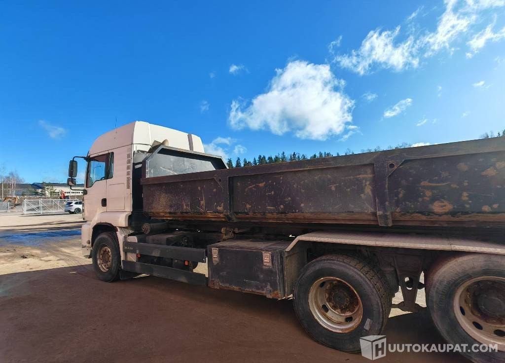 MAN TGA 28.430, 2006, 10.5 l, 550 000 km Kuorma-auto, Kerava - משאית: תמונה 3 MAN TGA 28.430, 2006, 10.5 l, 550 000 km Kuorma-auto, Kerava - משאית: תמונה 3