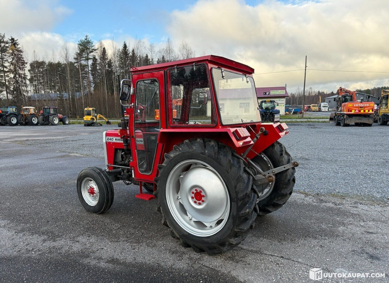 Massey Ferguson 240, 1981, Diesel, 7,672 h Tractor, Virrat - טרקטור חקלאי: תמונה 4 Massey Ferguson 240, 1981, Diesel, 7,672 h Tractor, Virrat - טרקטור חקלאי: תמונה 4