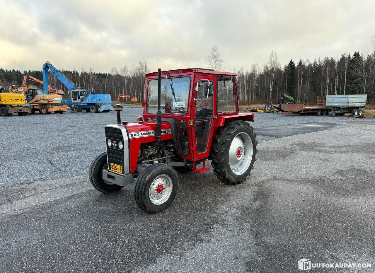 Massey Ferguson 240, 1981, Diesel, 7,672 h Tractor, Virrat - טרקטור חקלאי: תמונה 5 Massey Ferguson 240, 1981, Diesel, 7,672 h Tractor, Virrat - טרקטור חקלאי: תמונה 5