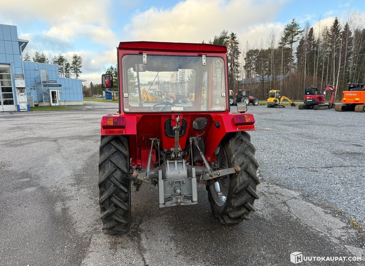 Massey Ferguson 240, 1981, Diesel, 7,672 h Tractor, Virrat - טרקטור חקלאי: תמונה 3 Massey Ferguson 240, 1981, Diesel, 7,672 h Tractor, Virrat - טרקטור חקלאי: תמונה 3