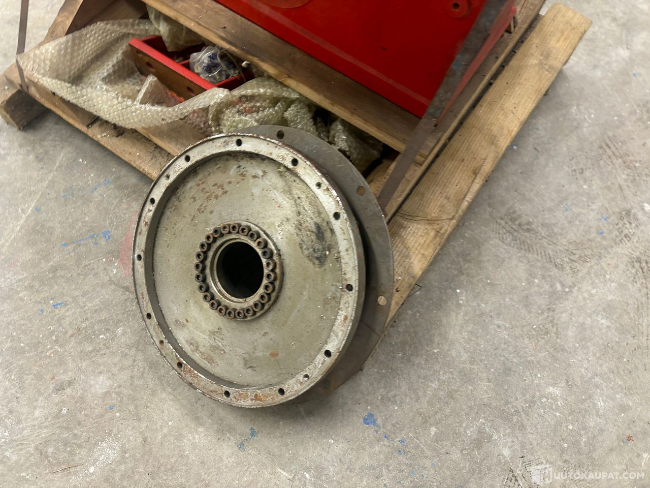 Merikytkin ZF W 2350 hydraulinen. UUSI käyttämätön., 2009, Oulu - מכונות אחרות: תמונה 4 Merikytkin ZF W 2350 hydraulinen. UUSI käyttämätön., 2009, Oulu - מכונות אחרות: תמונה 4