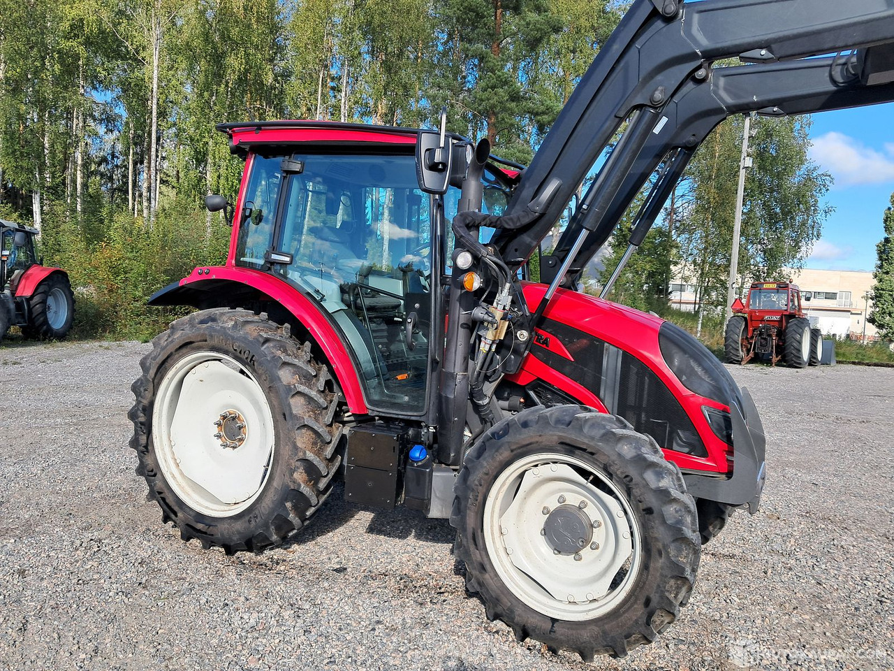 Valtra A94 higteag, 2020, Juuka - טרקטור חקלאי: תמונה 1 Valtra A94 higteag, 2020, Juuka - טרקטור חקלאי: תמונה 1