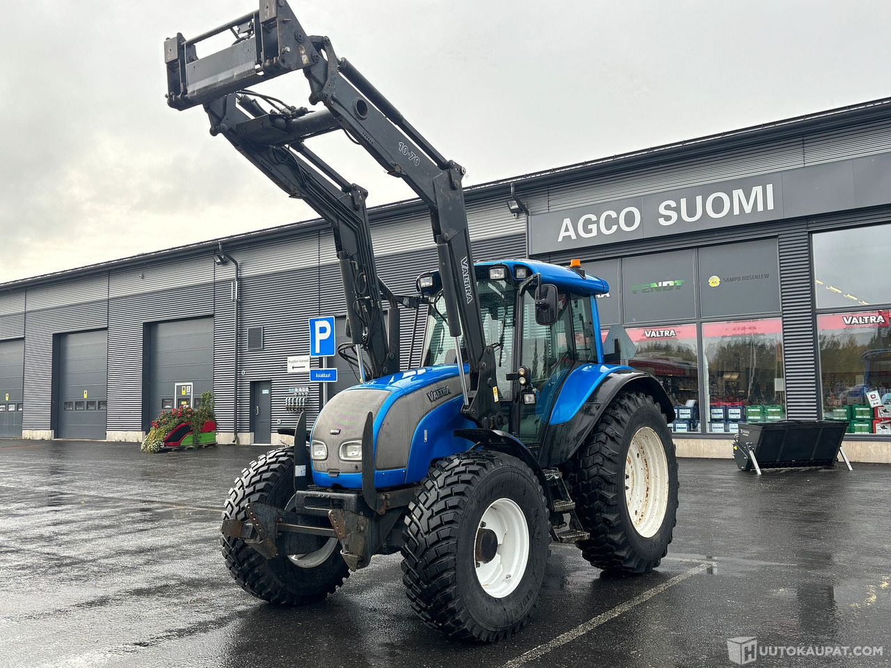 Valtra C120, 2004 traktori, Ajettu 6 500h. MTK25, Kempele - מכונות אחרות: תמונה 1 Valtra C120, 2004 traktori, Ajettu 6 500h. MTK25, Kempele - מכונות אחרות: תמונה 1