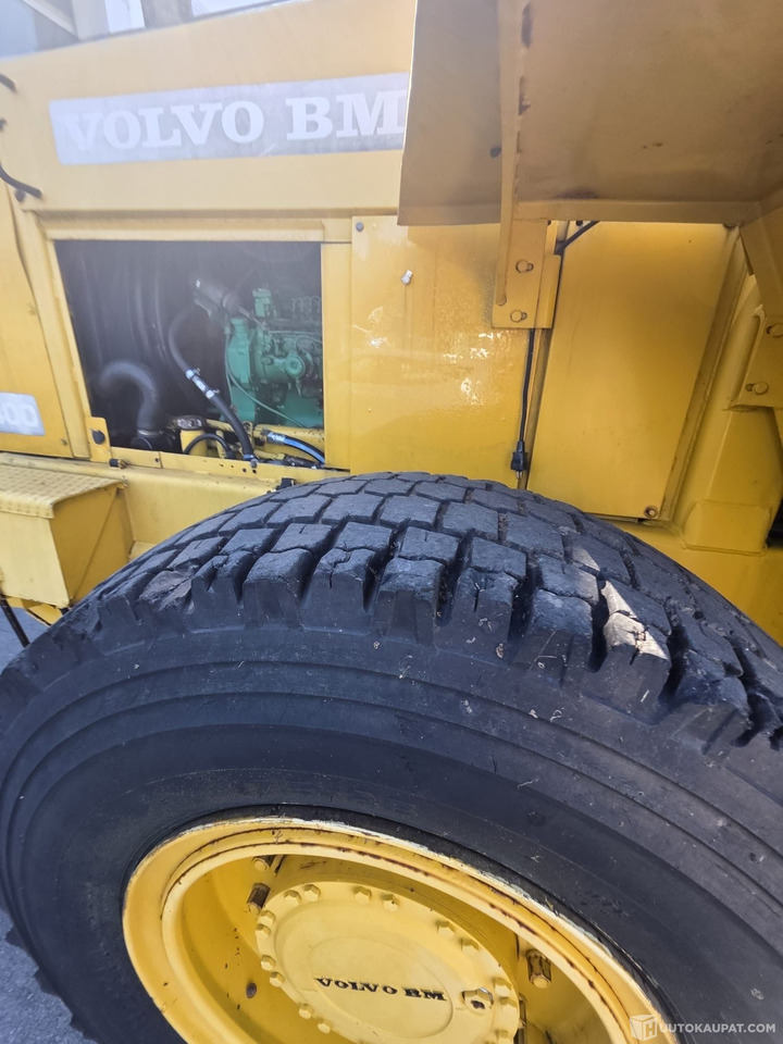 מכונת בנייה Volvo BM 4300 B, 1979 Pyöräkuormaaja 2653 tuntia ajettu!, Muurame: תמונה 19
