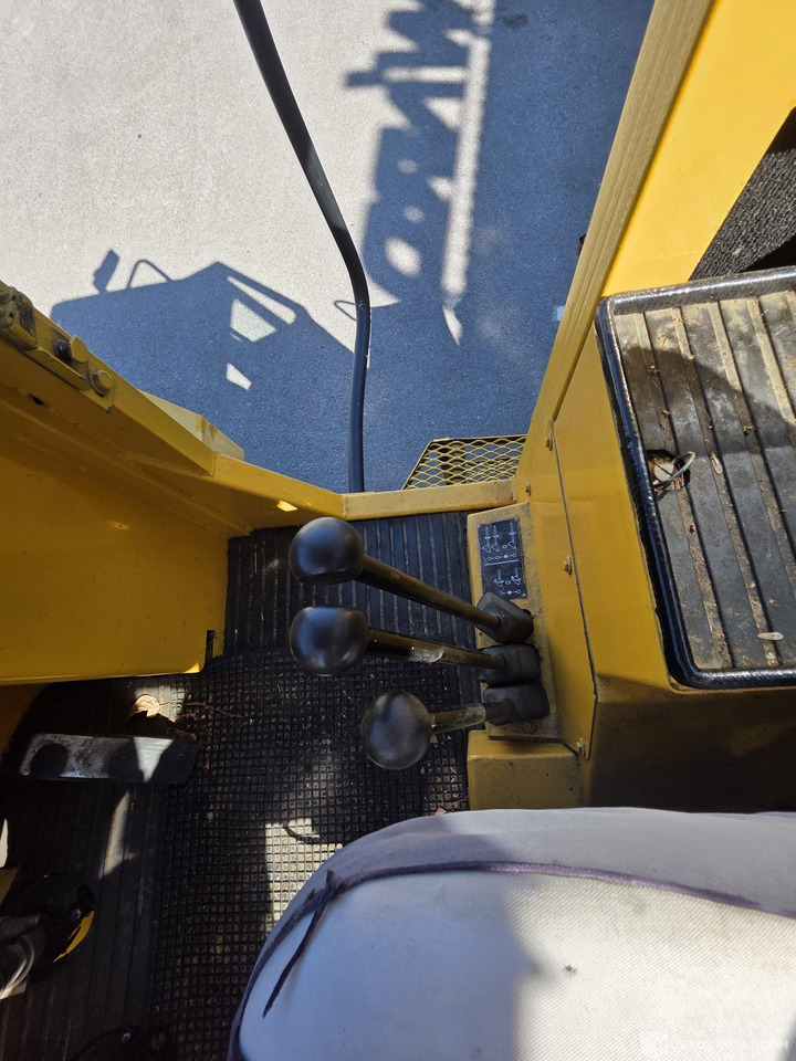 מכונת בנייה Volvo BM 4300 B, 1979 Pyöräkuormaaja 2653 tuntia ajettu!, Muurame: תמונה 10