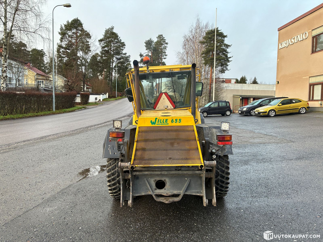 Wille 665, 1996 property tractor — Finland's first Wille 655, Valkeakoski - מעמיס גלגלים: תמונה 4 Wille 665, 1996 property tractor — Finland's first Wille 655, Valkeakoski - מעמיס גלגלים: תמונה 4