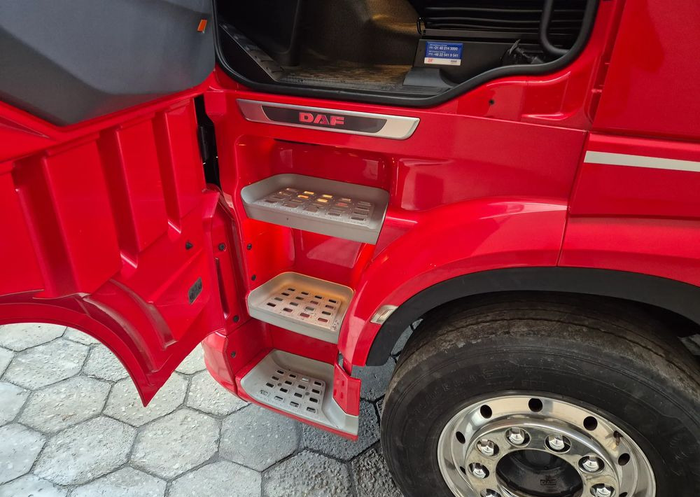 DAF XF 480 2021 Alufelgi opony 90% SSC TOP STANDARD / DUŻE KOTŁY / z Polski / jeden właściciel super zadbane SERWISOWANE - יחידת טרקטור: תמונה 4 DAF XF 480 2021 Alufelgi opony 90% SSC TOP STANDARD / DUŻE KOTŁY / z Polski / jeden właściciel super zadbane SERWISOWANE - יחידת טרקטור: תמונה 4