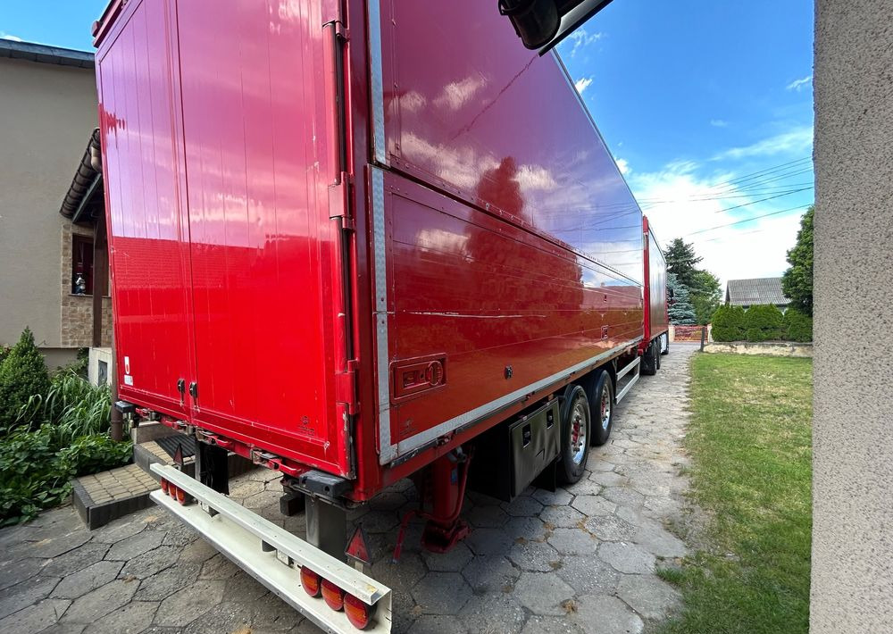 DAF XF 510 NAPOJÓWKA z Niemiec Retarder TOP ALUFELGI / FULL OPCJA / super space 106.510 106.460 480 530 najlepszy motor 6x2 26.510 26.460 - משאית וילונות צד: תמונה 3 DAF XF 510 NAPOJÓWKA z Niemiec Retarder TOP ALUFELGI / FULL OPCJA / super space 106.510 106.460 480 530 najlepszy motor 6x2 26.510 26.460 - משאית וילונות צד: תמונה 3