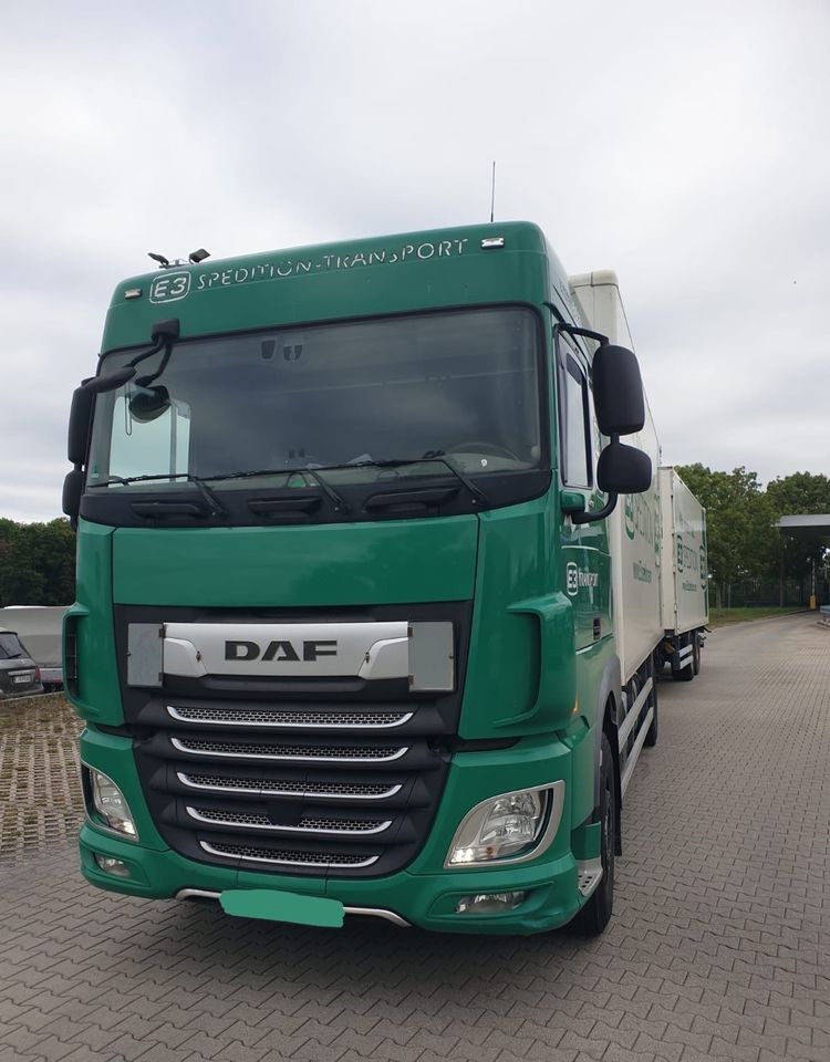 DAF XF ZESTAW TANDEM 2021 ORYGINALNY PRZEBIEG z Niemiec / PRZEJAZDOWY Z WINDĄ / - משאית תיבה: תמונה 1 DAF XF ZESTAW TANDEM 2021 ORYGINALNY PRZEBIEG z Niemiec / PRZEJAZDOWY Z WINDĄ / - משאית תיבה: תמונה 1