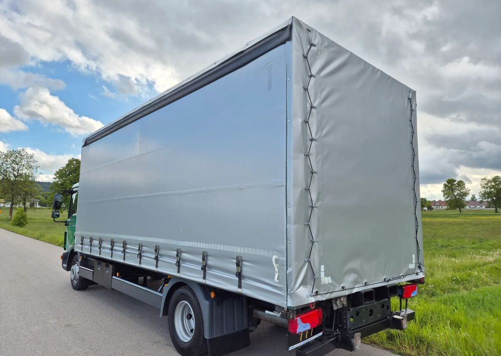 MAN TGL 12.250 6.2m AUTOMAT KLIMA z Niemiec ESP nowe opony EURO 6 / 4.75 rozstaw / zawiesie na wózek widłowy / TOP STAN / okazja nauka jazdy MOŻLIWOŚĆ DOSTOSOWANIA 12t - משאית וילונות צד: תמונה 5 MAN TGL 12.250 6.2m AUTOMAT KLIMA z Niemiec ESP nowe opony EURO 6 / 4.75 rozstaw / zawiesie na wózek widłowy / TOP STAN / okazja nauka jazdy MOŻLIWOŚĆ DOSTOSOWANIA 12t - משאית וילונות צד: תמונה 5
