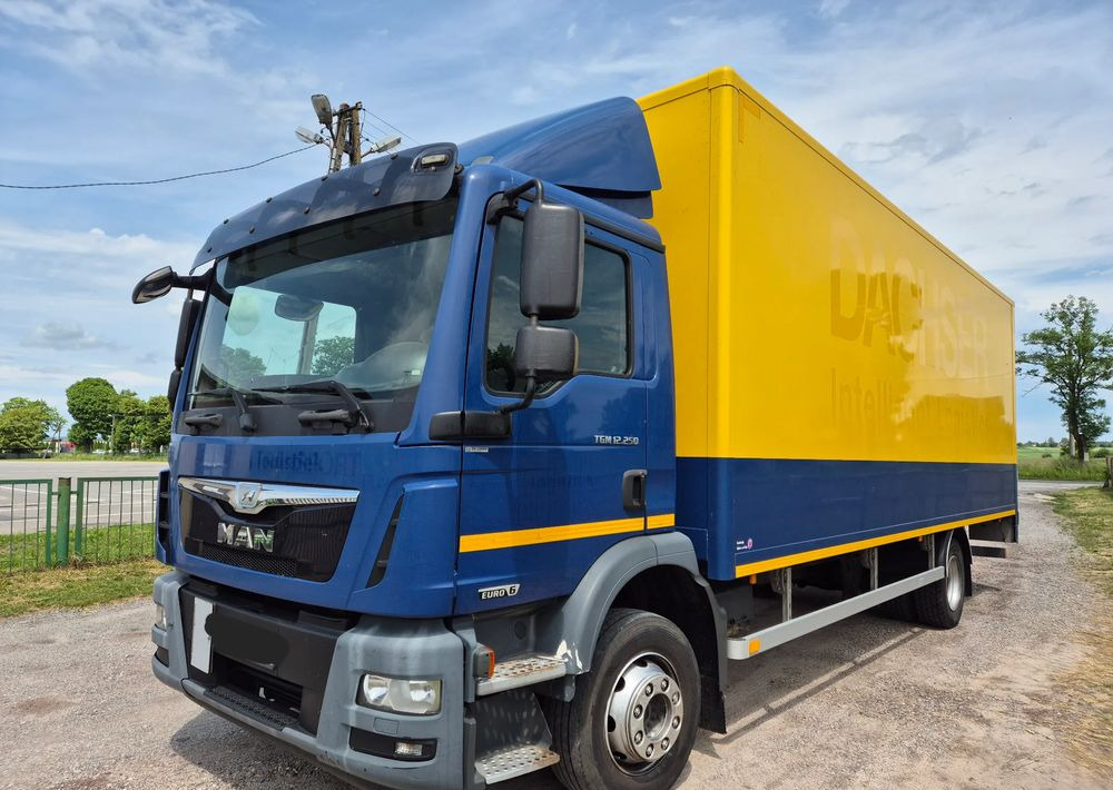 MAN TGM TGL 12.250 z Holandii KLIMA 7.2m AUTOMAT WINDA TOP CENA euro 6 nauka jazdy ESP ASR - משאית תיבה: תמונה 3 MAN TGM TGL 12.250 z Holandii KLIMA 7.2m AUTOMAT WINDA TOP CENA euro 6 nauka jazdy ESP ASR - משאית תיבה: תמונה 3