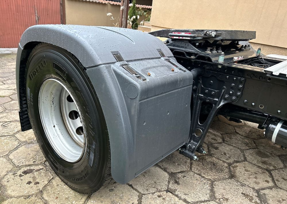 יחידת טרקטור MAN TGS 18.470 NAUKA JAZDY STANDARD 4x2 / TGX 18.360 400 510 460 500 TOP STAN / ŚWIEŻO SPROWADZONY: תמונה 13 יחידת טרקטור MAN TGS 18.470 NAUKA JAZDY STANDARD 4x2 / TGX 18.360 400 510 460 500 TOP STAN / ŚWIEŻO SPROWADZONY: תמונה 13