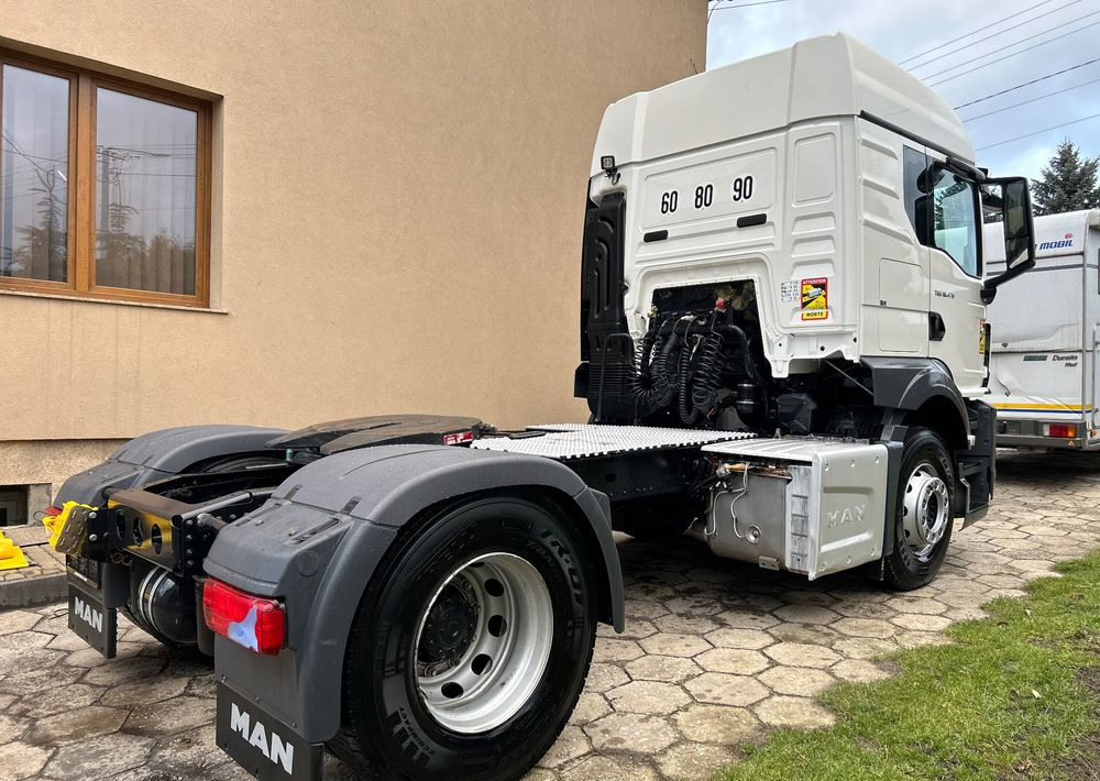 יחידת טרקטור MAN TGS 18.470 NAUKA JAZDY STANDARD 4x2 / TGX 18.360 400 510 460 500 TOP STAN / ŚWIEŻO SPROWADZONY: תמונה 12 יחידת טרקטור MAN TGS 18.470 NAUKA JAZDY STANDARD 4x2 / TGX 18.360 400 510 460 500 TOP STAN / ŚWIEŻO SPROWADZONY: תמונה 12