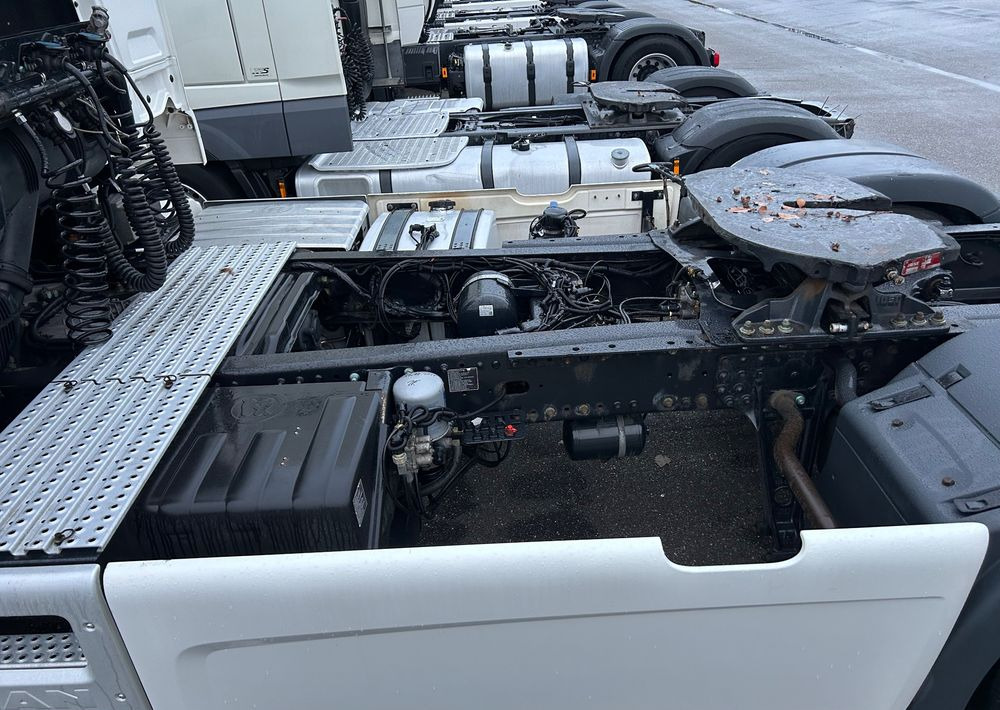 MAN TGS 18.500 TOP1 NAUKA JAZDY POLIFT ELKA AUTOMAT 4x2 STANDARD 315/70r22.5 SUPER STAN TGX 470 460 420 430 500 510 400 360 410 - יחידת טרקטור: תמונה 5 MAN TGS 18.500 TOP1 NAUKA JAZDY POLIFT ELKA AUTOMAT 4x2 STANDARD 315/70r22.5 SUPER STAN TGX 470 460 420 430 500 510 400 360 410 - יחידת טרקטור: תמונה 5