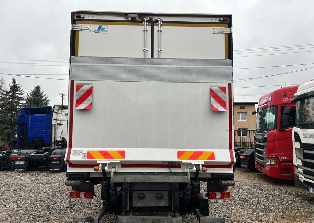 Mercedes-Benz Antos 1824 CARRIER SUPRA 1150 DRZWI + winda i drzwi boczne / 7.7m / z Holandii / KLIMA LEKKI / Axor man Tgm T1000-R THERMO King - משאית קירור: תמונה 5 Mercedes-Benz Antos 1824 CARRIER SUPRA 1150 DRZWI + winda i drzwi boczne / 7.7m / z Holandii / KLIMA LEKKI / Axor man Tgm T1000-R THERMO King - משאית קירור: תמונה 5