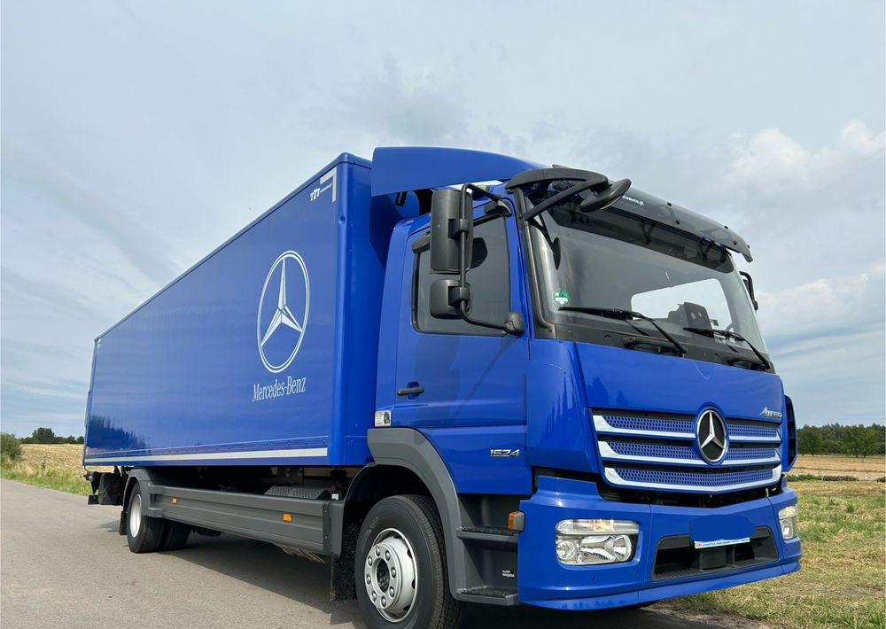 Mercedes-Benz Atego 1524 Z Niemiec 8.65m TOP 2018 Przód i tył na poduszkach 15t DMC / TOP STAN - משאית תיבה: תמונה 1 Mercedes-Benz Atego 1524 Z Niemiec 8.65m TOP 2018 Przód i tył na poduszkach 15t DMC / TOP STAN - משאית תיבה: תמונה 1