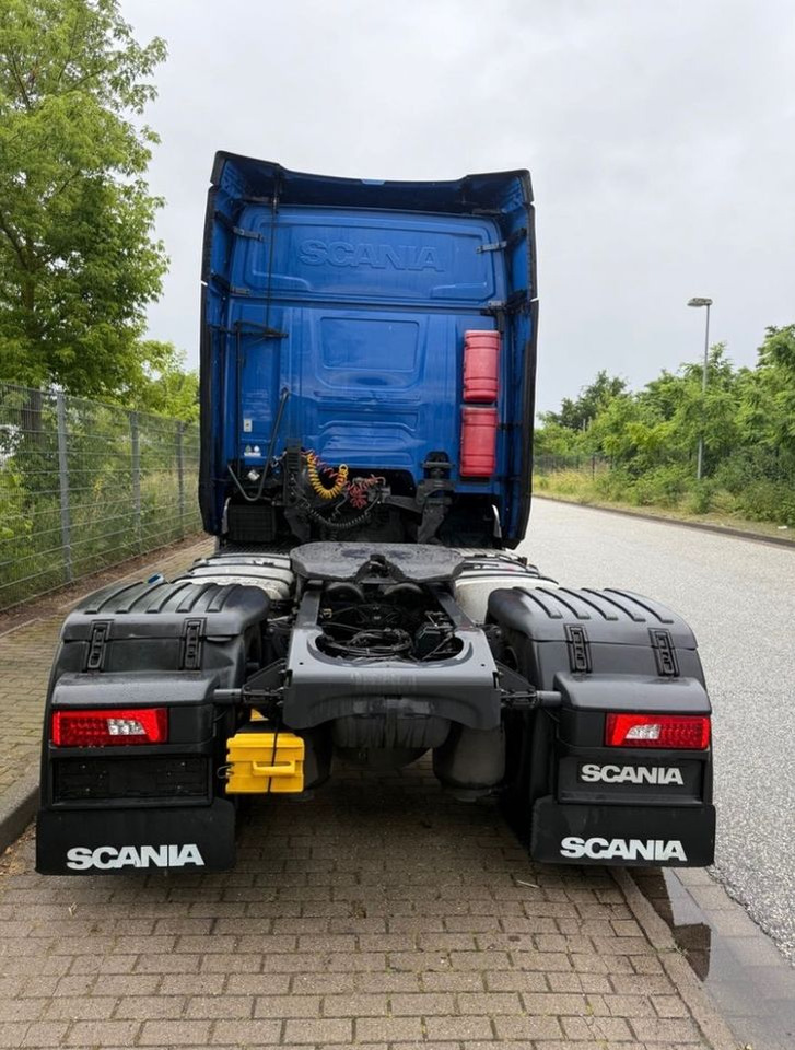Scania R410 RETARDER FULL LED 2 ZBIORNIKI / KLIMA POSTOJOWA / VIRTUAL COCPIT z Niemiec - יחידת טרקטור: תמונה 4 Scania R410 RETARDER FULL LED 2 ZBIORNIKI / KLIMA POSTOJOWA / VIRTUAL COCPIT z Niemiec - יחידת טרקטור: תמונה 4