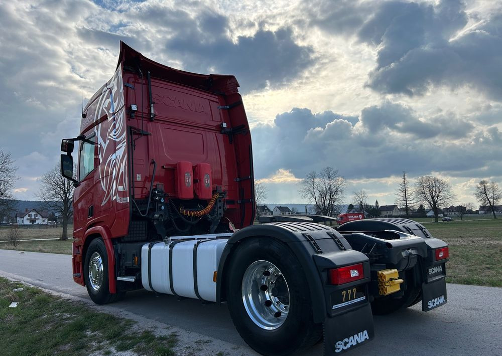 Scania R450 FULL ADR RETARDER ALUFELGI z Niemiec od jedynego właściciela ! HYDRAULIKA spod beczki spożywczej ! / do wywrotu ruchomej podłogi beczki TOP TOP TOP OKAZJA - יחידת טרקטור: תמונה 3 Scania R450 FULL ADR RETARDER ALUFELGI z Niemiec od jedynego właściciela ! HYDRAULIKA spod beczki spożywczej ! / do wywrotu ruchomej podłogi beczki TOP TOP TOP OKAZJA - יחידת טרקטור: תמונה 3