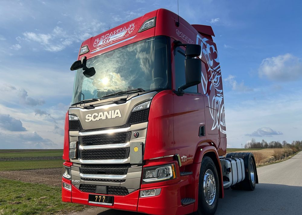 Scania R450 FULL ADR RETARDER ALUFELGI z Niemiec od jedynego właściciela ! HYDRAULIKA spod beczki spożywczej ! / do wywrotu ruchomej podłogi beczki TOP TOP TOP OKAZJA - יחידת טרקטור: תמונה 1 Scania R450 FULL ADR RETARDER ALUFELGI z Niemiec od jedynego właściciela ! HYDRAULIKA spod beczki spożywczej ! / do wywrotu ruchomej podłogi beczki TOP TOP TOP OKAZJA - יחידת טרקטור: תמונה 1