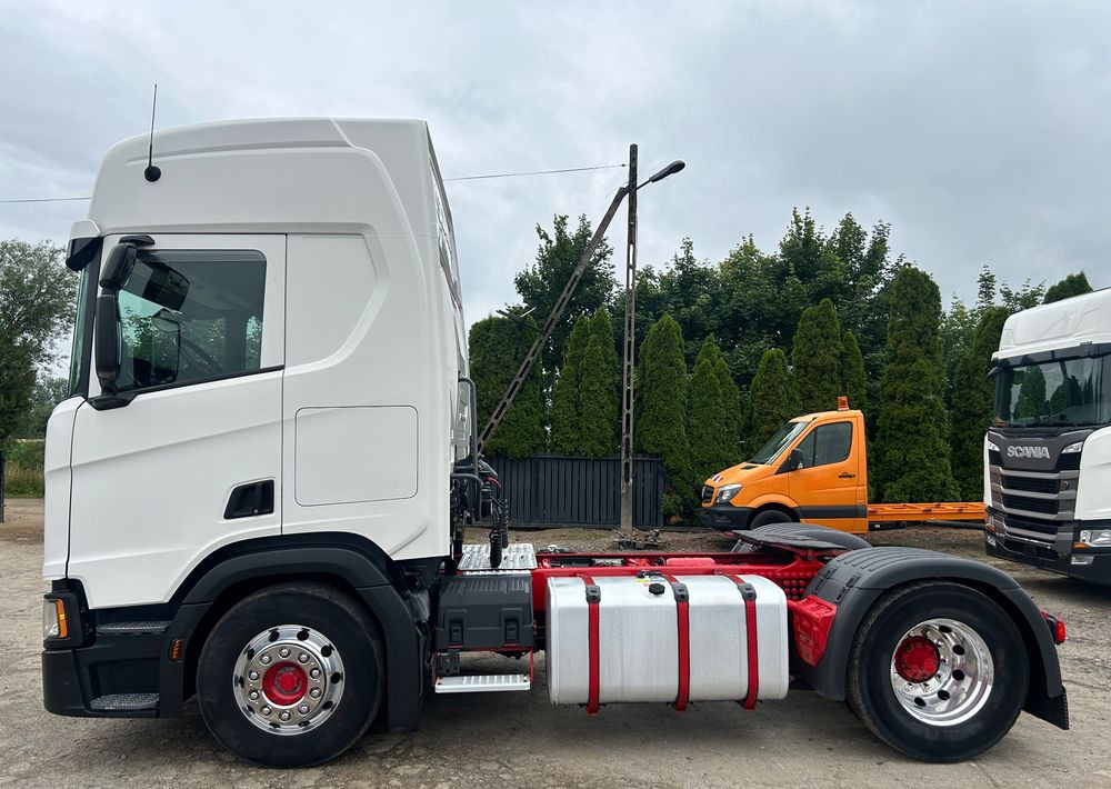 Scania R450 NAUKA JAZDY RETARDER STANDARD 7300kg / DOBRA POD WYWROTKĘ / KLIMA POSTOJOWA z Niemiec HYDRAULIKA - יחידת טרקטור: תמונה 3 Scania R450 NAUKA JAZDY RETARDER STANDARD 7300kg / DOBRA POD WYWROTKĘ / KLIMA POSTOJOWA z Niemiec HYDRAULIKA - יחידת טרקטור: תמונה 3