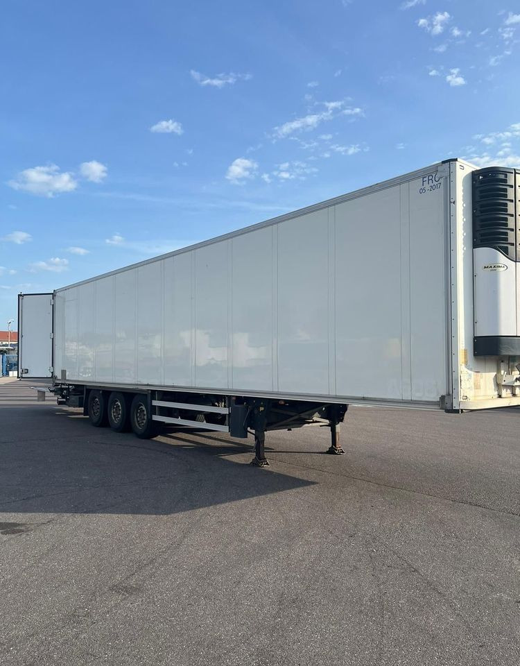 Schmitz Cargobull CARRIER MAXIMA 1300 / WINDA / DOPPEL STOCK / ŚCIANA GRODZIOWA / BELKI / PODNOSZONA OŚ / z Niemiec / TOP STAN 2011/ CARRIER CHŁODNIA CHLODNIA LODÓWKA PODWÓJNY ZAŁADUNEK PIĘTROWA - סמיטריילר עם קירור: תמונה 1 Schmitz Cargobull CARRIER MAXIMA 1300 / WINDA / DOPPEL STOCK / ŚCIANA GRODZIOWA / BELKI / PODNOSZONA OŚ / z Niemiec / TOP STAN 2011/ CARRIER CHŁODNIA CHLODNIA LODÓWKA PODWÓJNY ZAŁADUNEK PIĘTROWA - סמיטריילר עם קירור: תמונה 1