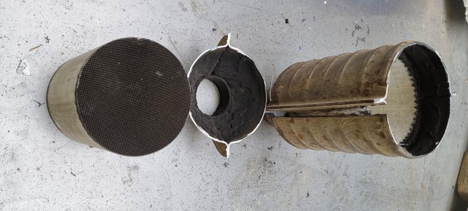 AUFBEREITUNGSANLAGE für KATALYSATOREN - מגרסה: תמונה 4 AUFBEREITUNGSANLAGE für KATALYSATOREN - מגרסה: תמונה 4