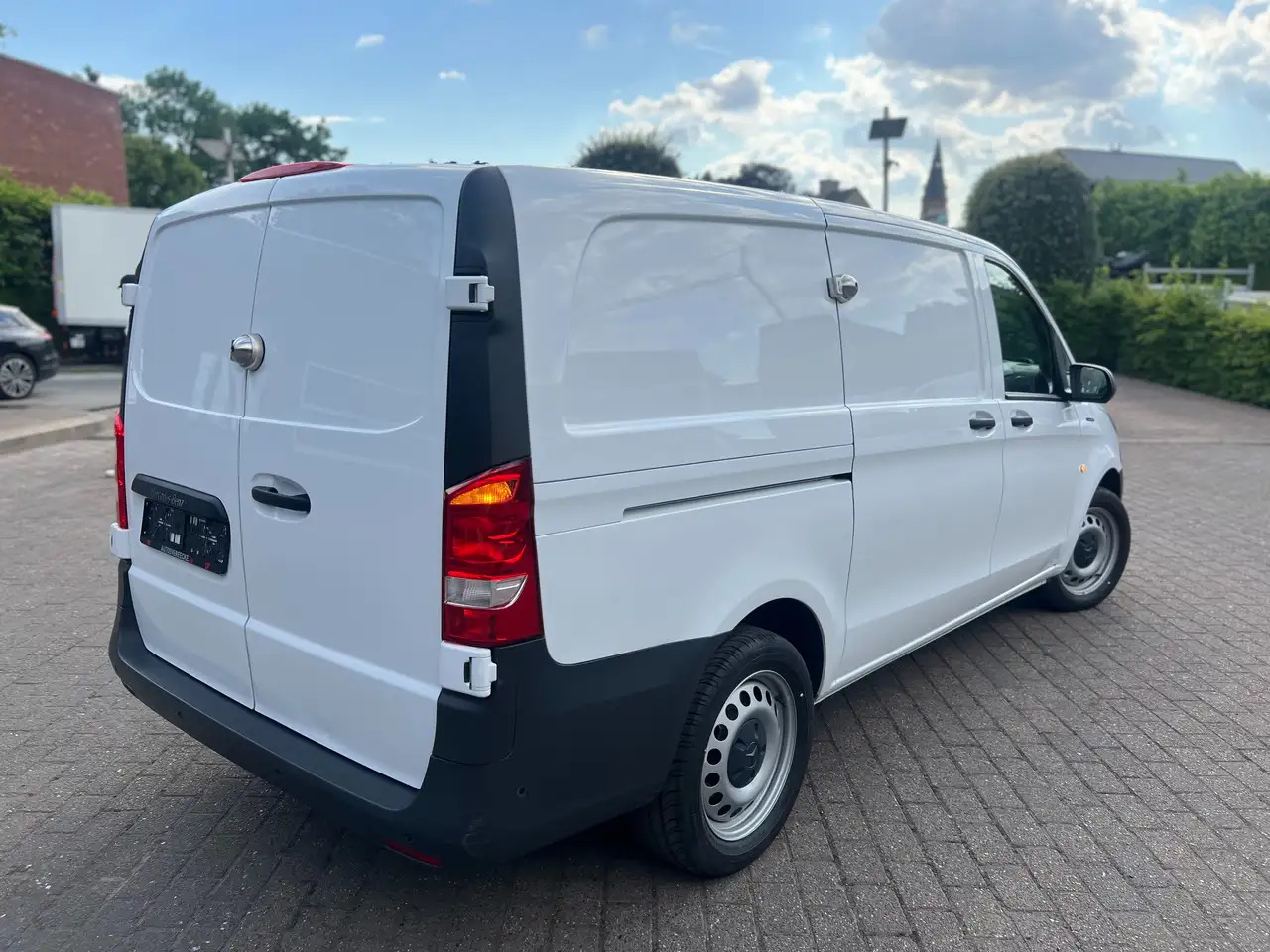 Mercedes-Benz Vito eVito 41kWh A2 (13.000€ex) PTS | Carplay | Came - כלי רכב מסחרי עם לוח: תמונה 4 Mercedes-Benz Vito eVito 41kWh A2 (13.000€ex) PTS | Carplay | Came - כלי רכב מסחרי עם לוח: תמונה 4