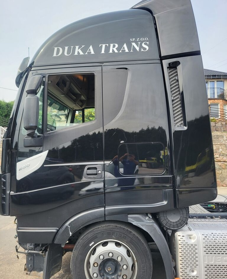 IVECO Stralis Hi-Way EEV 2017r. IVECO Iveco Stralis Hi-Way EEV 2017r. truck - אווירודינמיקה/ ספוילר עבור משאית: תמונה 5 IVECO Stralis Hi-Way EEV 2017r. IVECO Iveco Stralis Hi-Way EEV 2017r. truck - אווירודינמיקה/ ספוילר עבור משאית: תמונה 5