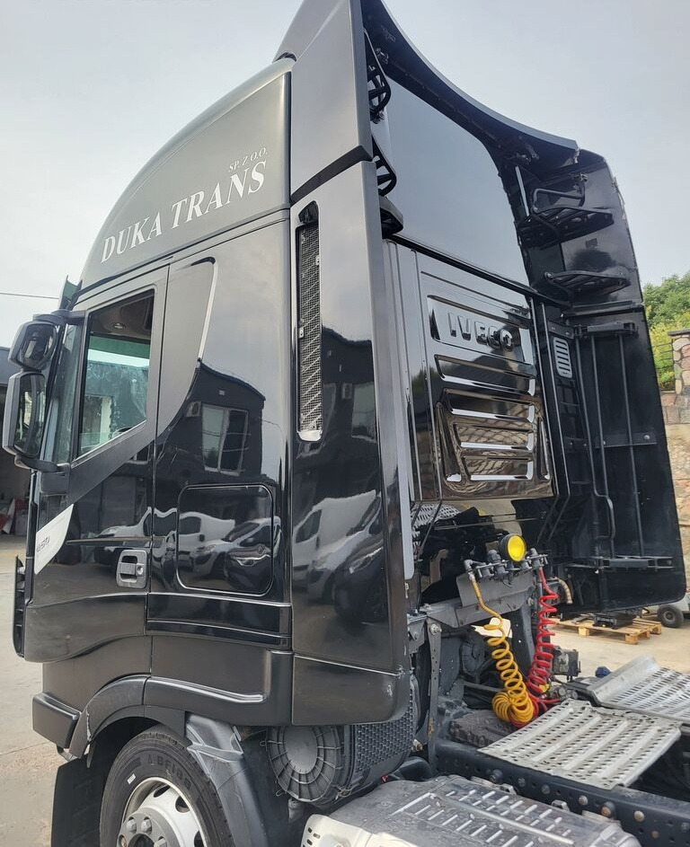 IVECO Stralis Hi-Way EEV 2017r. IVECO Iveco Stralis Hi-Way EEV 2017r. truck - אווירודינמיקה/ ספוילר עבור משאית: תמונה 3 IVECO Stralis Hi-Way EEV 2017r. IVECO Iveco Stralis Hi-Way EEV 2017r. truck - אווירודינמיקה/ ספוילר עבור משאית: תמונה 3