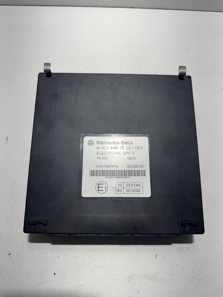 Mercedes Actros MP 4 - היגוי: תמונה 1 Mercedes Actros MP 4 - היגוי: תמונה 1