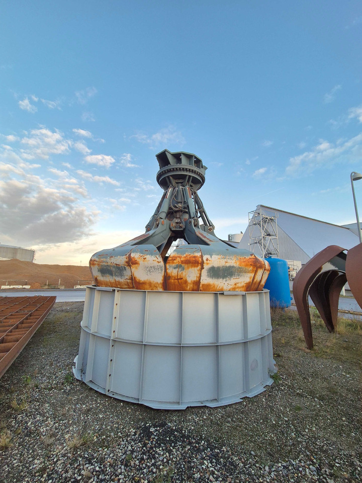 Peiner SMAG HMG.46-S - מכונת אחיזה עבור ציוד נמל: תמונה 1 Peiner SMAG HMG.46-S - מכונת אחיזה עבור ציוד נמל: תמונה 1