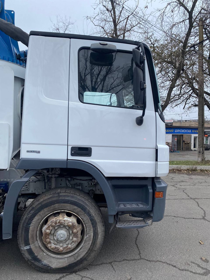 PUTZMEISTER Putzmeister on chassis Mercedes-Benz Actros Putzmeister 42m concrete pump - משאית משאבת בטון: תמונה 3 PUTZMEISTER Putzmeister on chassis Mercedes-Benz Actros Putzmeister 42m concrete pump - משאית משאבת בטון: תמונה 3