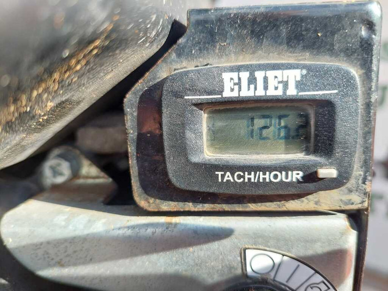 Eliet Prof 5 trailer - מגרסת עץ: תמונה 5 Eliet Prof 5 trailer - מגרסת עץ: תמונה 5