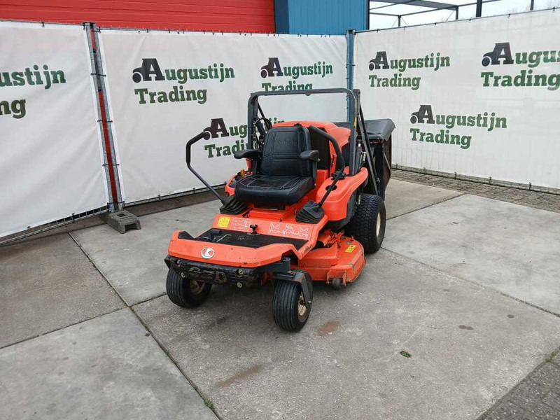 Kubota GZH 15 - מכסחת גינה: תמונה 1 Kubota GZH 15 - מכסחת גינה: תמונה 1