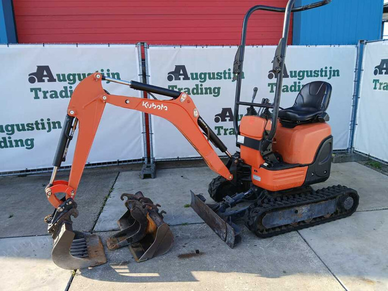 Kubota U10-3 - מיני מחפר: תמונה 1 Kubota U10-3 - מיני מחפר: תמונה 1