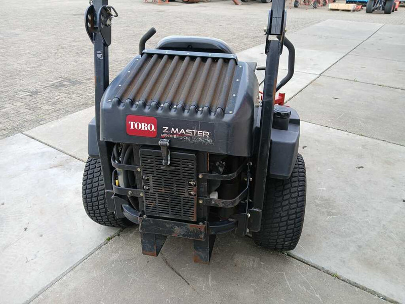 Toro Z master 7200 - מכסחת גינה: תמונה 3 Toro Z master 7200 - מכסחת גינה: תמונה 3