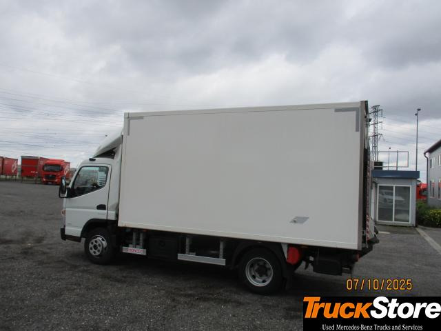 FUSO Canter 7C18 - כלי רכב מסחרי לקירור: תמונה 4 FUSO Canter 7C18 - כלי רכב מסחרי לקירור: תמונה 4