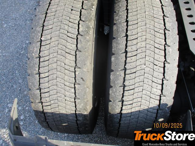 Mercedes-Benz Actros 1848 LS nRL - יחידת טרקטור: תמונה 2 Mercedes-Benz Actros 1848 LS nRL - יחידת טרקטור: תמונה 2