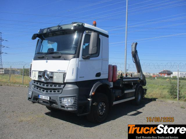 Mercedes-Benz Arocs 1845 LK - משאית דילוג העמסה: תמונה 1 Mercedes-Benz Arocs 1845 LK - משאית דילוג העמסה: תמונה 1