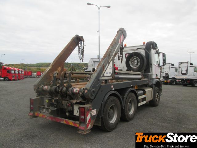 Mercedes-Benz Arocs 2645 LK - משאית דילוג העמסה: תמונה 4 Mercedes-Benz Arocs 2645 LK - משאית דילוג העמסה: תמונה 4