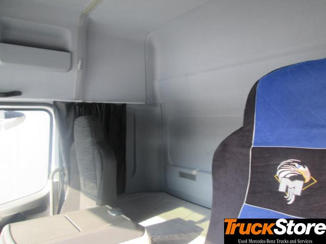 Mercedes-Benz Atego 1227 L - משאית תיבה: תמונה 4 Mercedes-Benz Atego 1227 L - משאית תיבה: תמונה 4