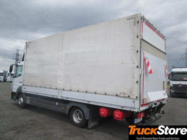 Mercedes-Benz Atego 818 L - כלי רכב מסחרי במיטה שטוחה: תמונה 2 Mercedes-Benz Atego 818 L - כלי רכב מסחרי במיטה שטוחה: תמונה 2