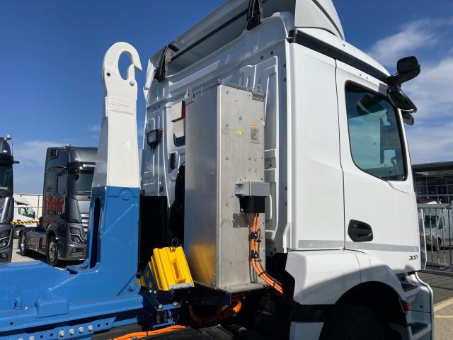 Mercedes-Benz eActros 300 L - משאית הרמת וו: תמונה 4 Mercedes-Benz eActros 300 L - משאית הרמת וו: תמונה 4