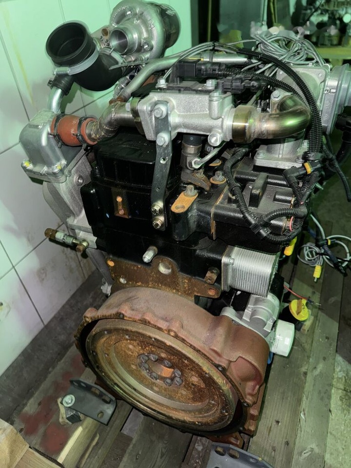 Deutz TCD 2.9 L4 - מנוע עבור מחפר: תמונה 3 Deutz TCD 2.9 L4 - מנוע עבור מחפר: תמונה 3