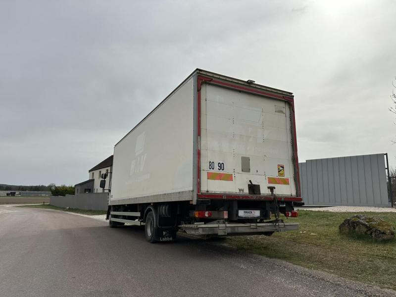 Renault D-Series D-Series - משאית תיבה: תמונה 5 Renault D-Series D-Series - משאית תיבה: תמונה 5