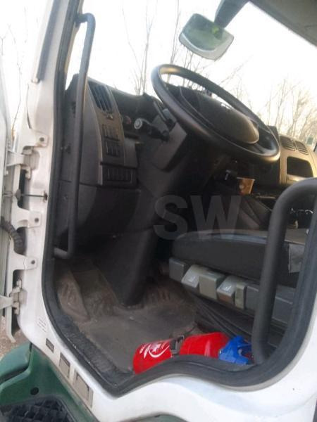 Renault Midlum 270 - משאית תיבה: תמונה 4 Renault Midlum 270 - משאית תיבה: תמונה 4