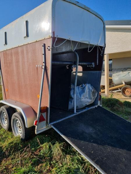 Vanisere  - קרון נגרר לסוסים: תמונה 3 Vanisere  - קרון נגרר לסוסים: תמונה 3